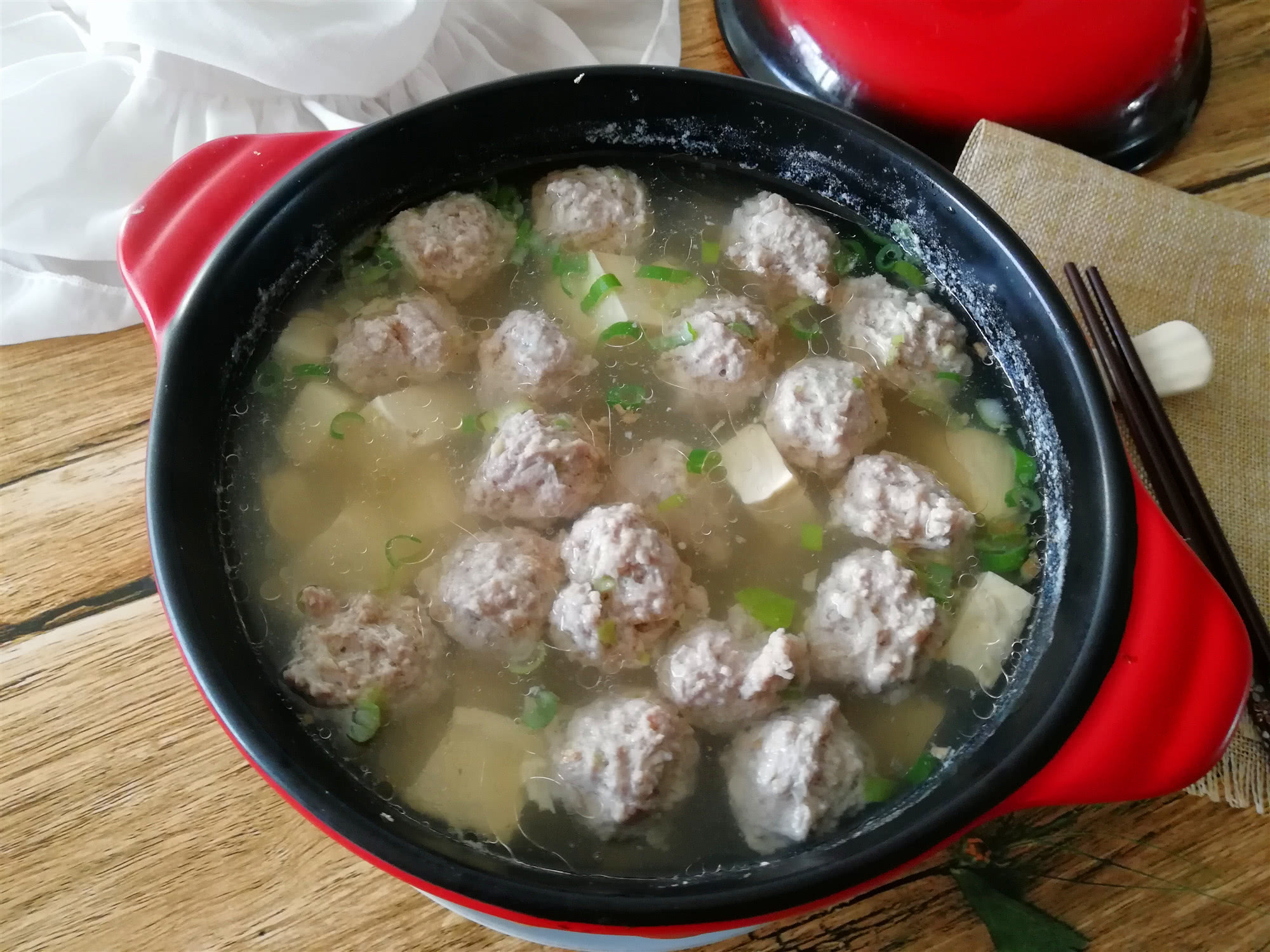 猪肉馅丸子汤做法_猪肉馅丸子汤做法视频