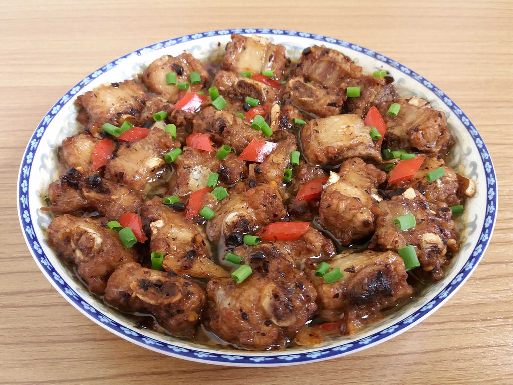 排骨怎么样做最好吃_排骨怎么样做最好吃视频