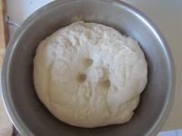 黑芝麻花样面包的做法步骤3