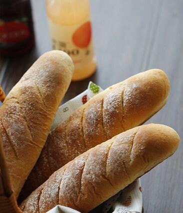 核仁葡萄干全麦面包棍的制作教程      菜谱宝