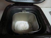 核仁葡萄干全麦面包棍的做法步骤1