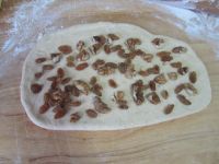 核仁葡萄干全麦面包棍的做法步骤5