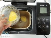 【手工美食】哆啦A梦豆沙面包的做法步骤3