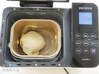 【手工美食】哆啦A梦豆沙面包的做法步骤7