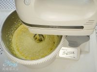 海绵宝宝饼干的做法步骤2