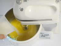 翻糖彩球蛋糕的做法步骤3