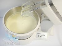 翻糖彩球蛋糕的做法步骤4