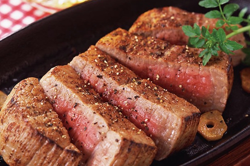 优质黑胡椒的选购技巧         菜谱宝