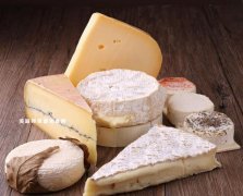 奶酪的营养与功效，如何选购奶酪