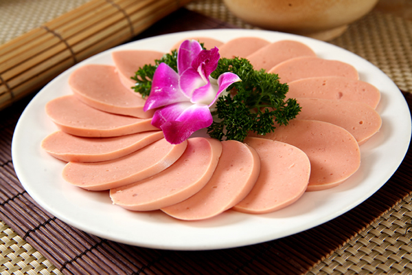如何选购和保存火腿肠     菜谱宝