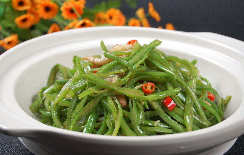 苦瓜塞牛肉的做法(苦瓜塞牛肉的做法大全)