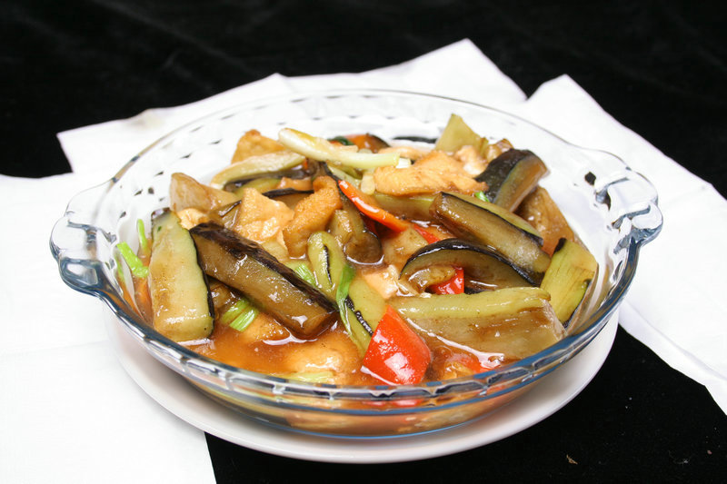 香辣红烧土豆牛肉的做法(红烧牛肉土豆的做法 最正宗的做法)