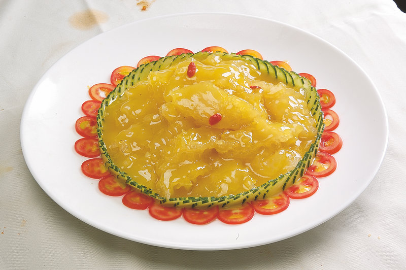 蒜泥鸡肉的营养,蒜泥鸡肉的营养与功效