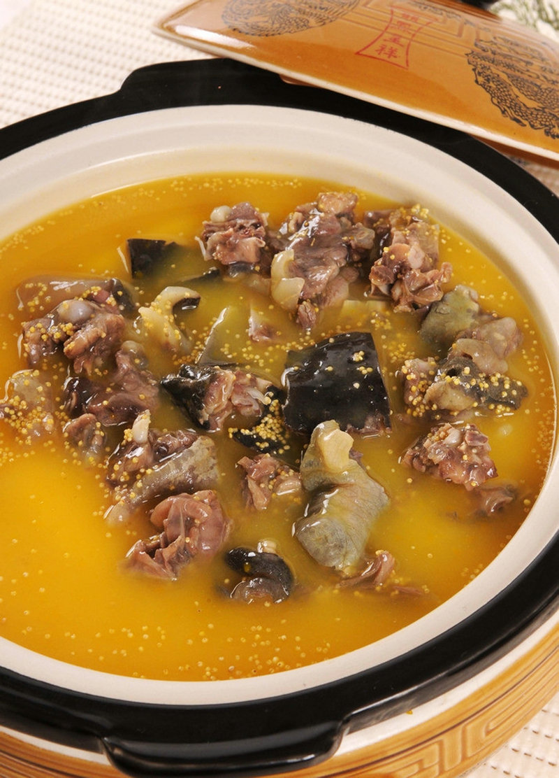 杨梅酒有什么功效 酒浸杨梅的功效