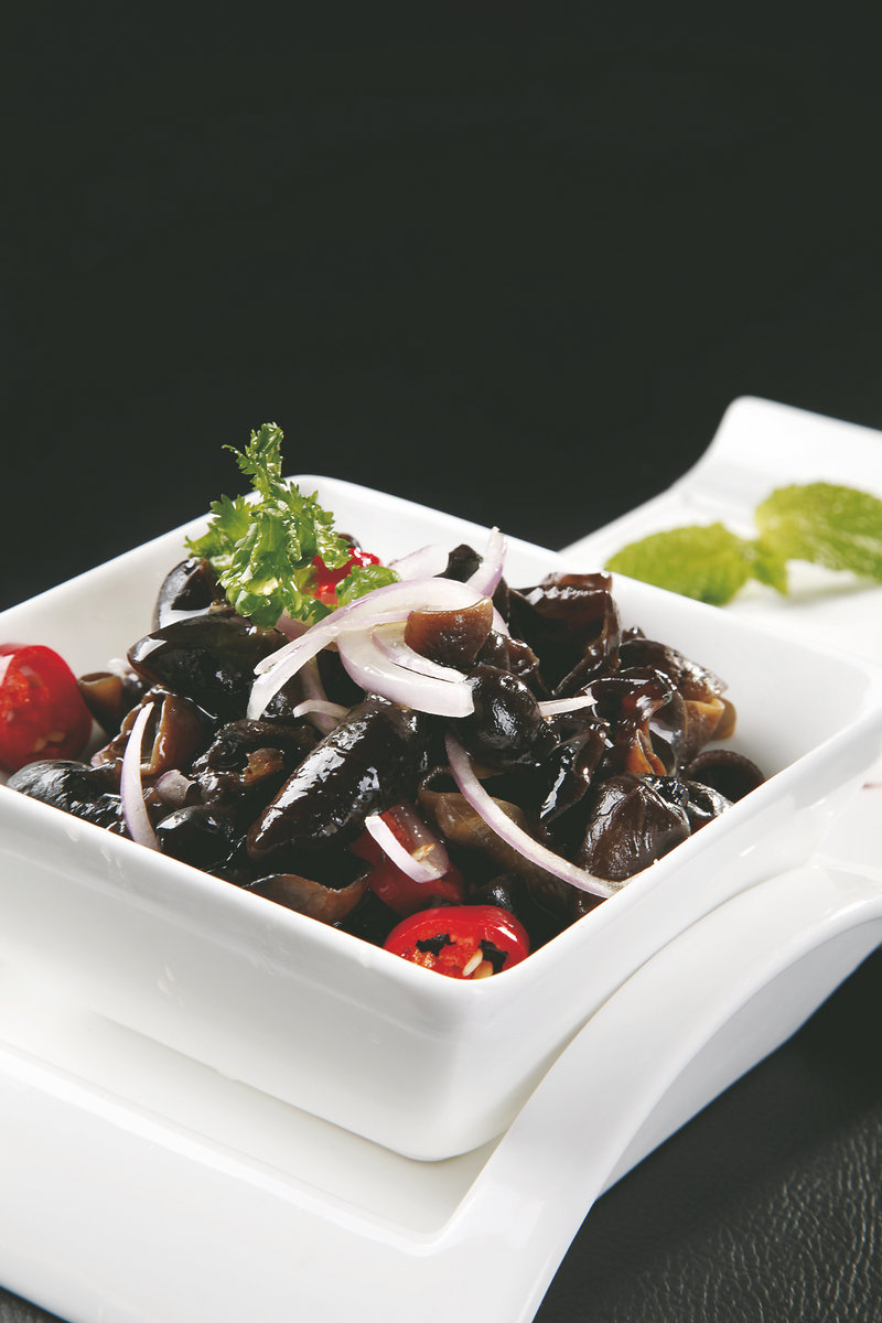 红枣枸杞炖猪蹄的功效