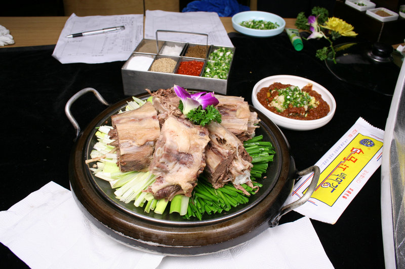 猪脚煲汤大全补气血 猪脚煲汤补血的做法大全