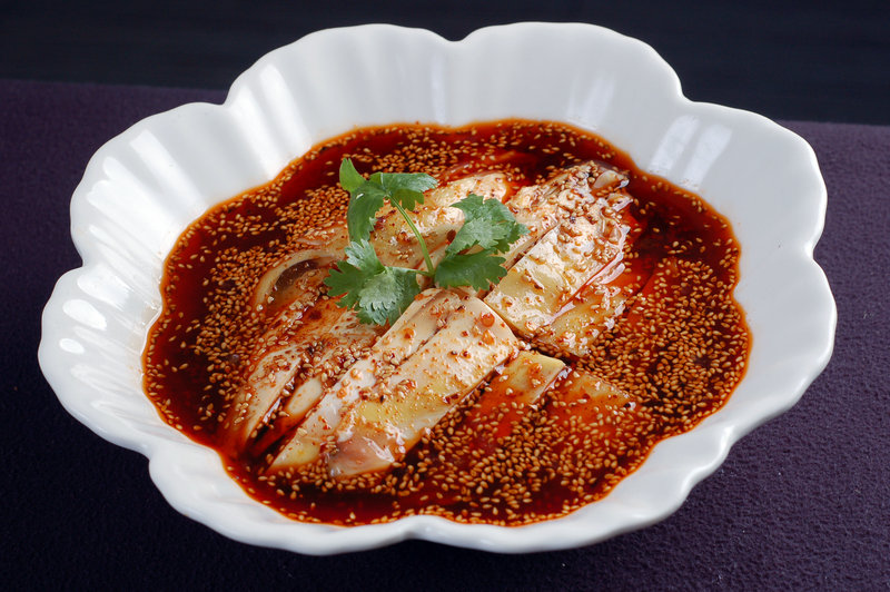 清炖土鸡放什么调料 正宗清炖土鸡放什么食材