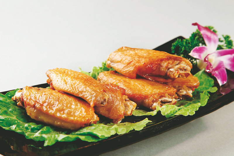 红丝绒草莓冰淇淋蛋糕