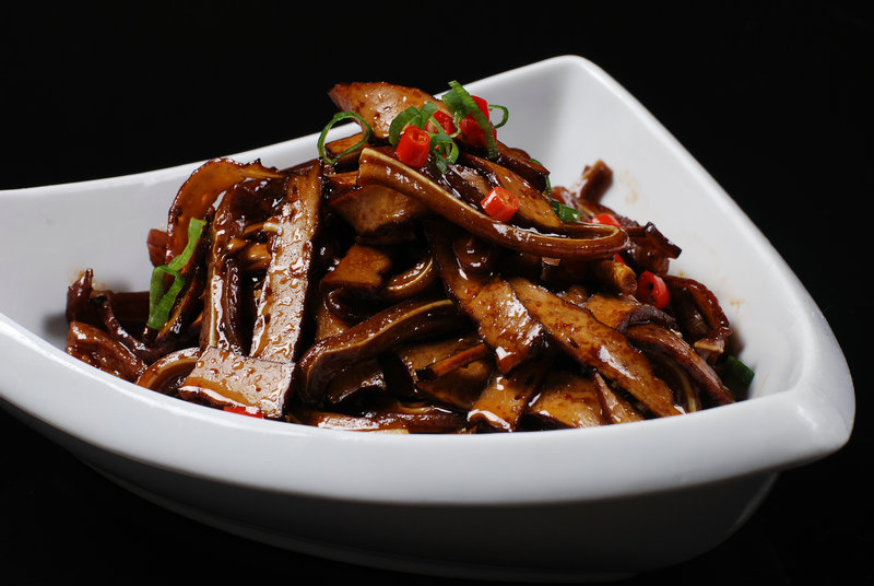 煮羊肉汤放什么材料更好 煮羊肉汤放什么材料更好