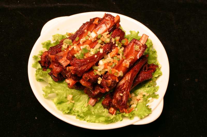 红酒孜然牛肉做法(辣椒孜然牛肉的做法)