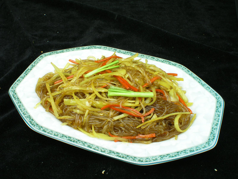 松花蛋拌豆腐都放什么调料