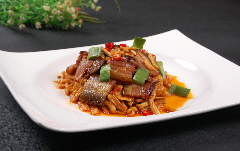 怎样做酱油腌腊牛肉(酱油腌腌牛肉怎样腌)