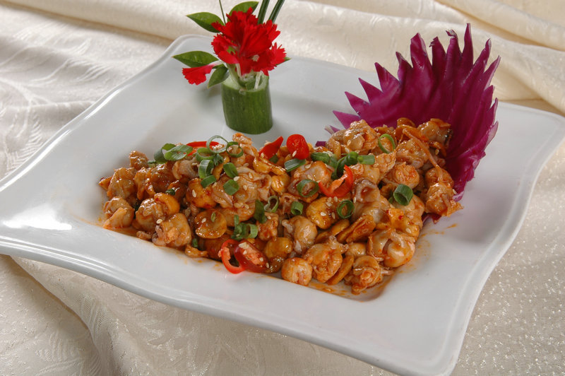 白鹿和杨超越的颜值差距