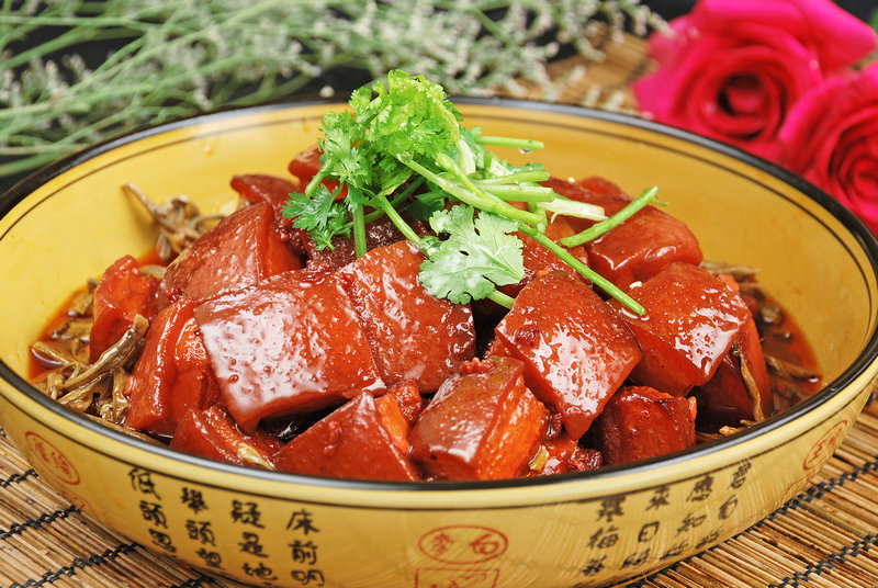 酱牛肉怎么做(酱牛肉怎么做才好吃酱牛肉的做法)