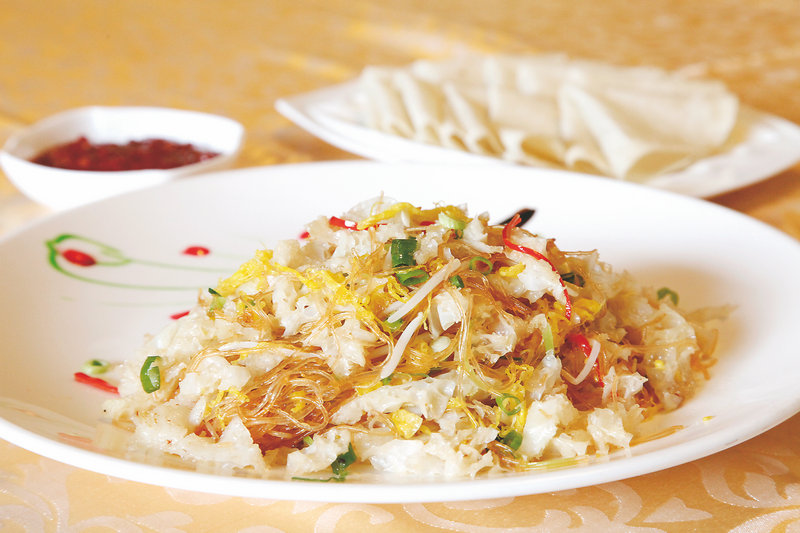 牛肉芹菜包子的图片大全集(芹菜牛肉馅包子的做法大全)