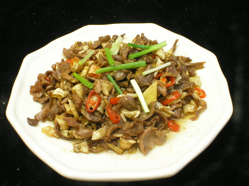 辣牛肉腌制(香辣牛肉腌制)