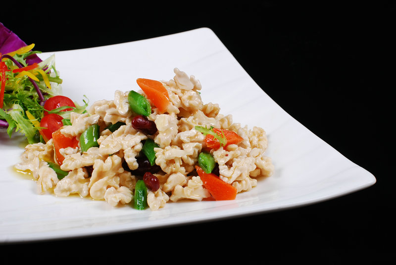 慕斯蛋糕有冰 慕斯蛋糕有冰渣是什么原因