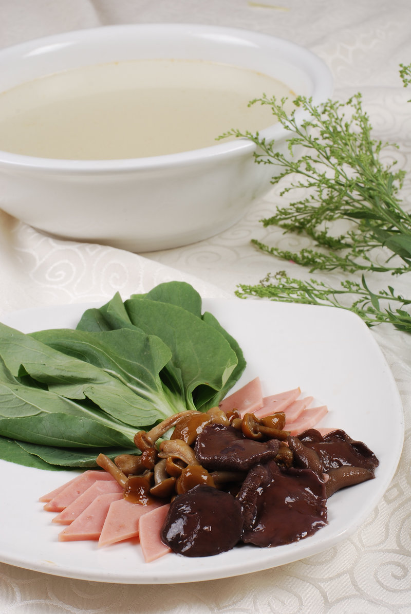 番茄土豆炖牛肉的做洋葱法(番茄土豆洋葱烧牛肉)