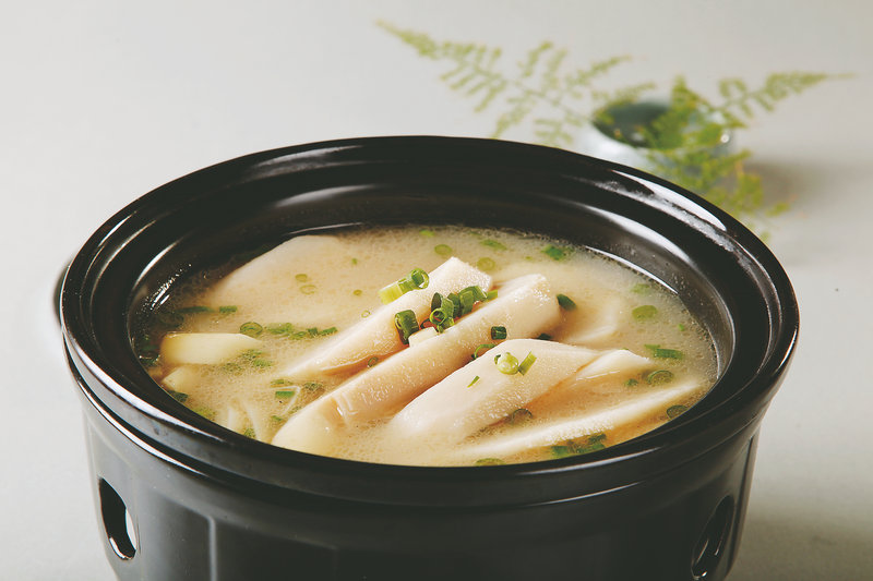 模仿走月亮第6段 模仿走月亮第6段尝月饼