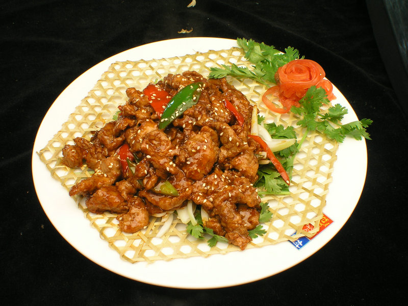 花生猪蹄汤怎么炖下奶